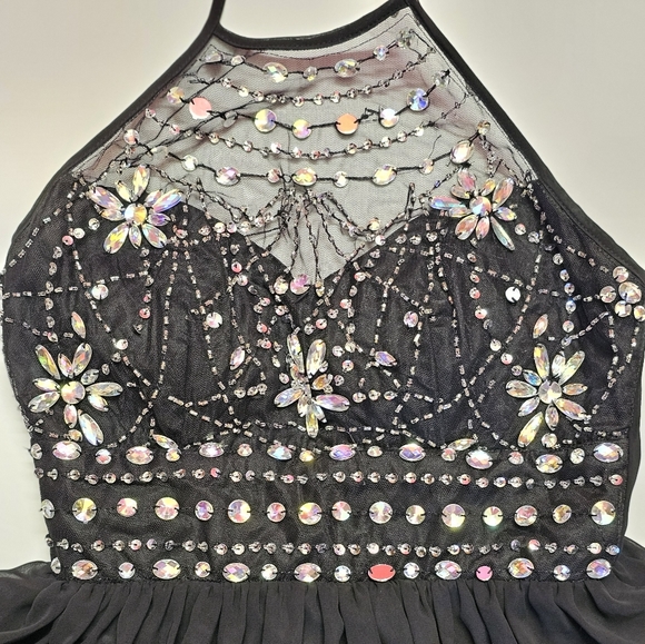 WINDSOR halter prom/ pageant / evening black dress juniors 7/8 - Picture 3 of 5